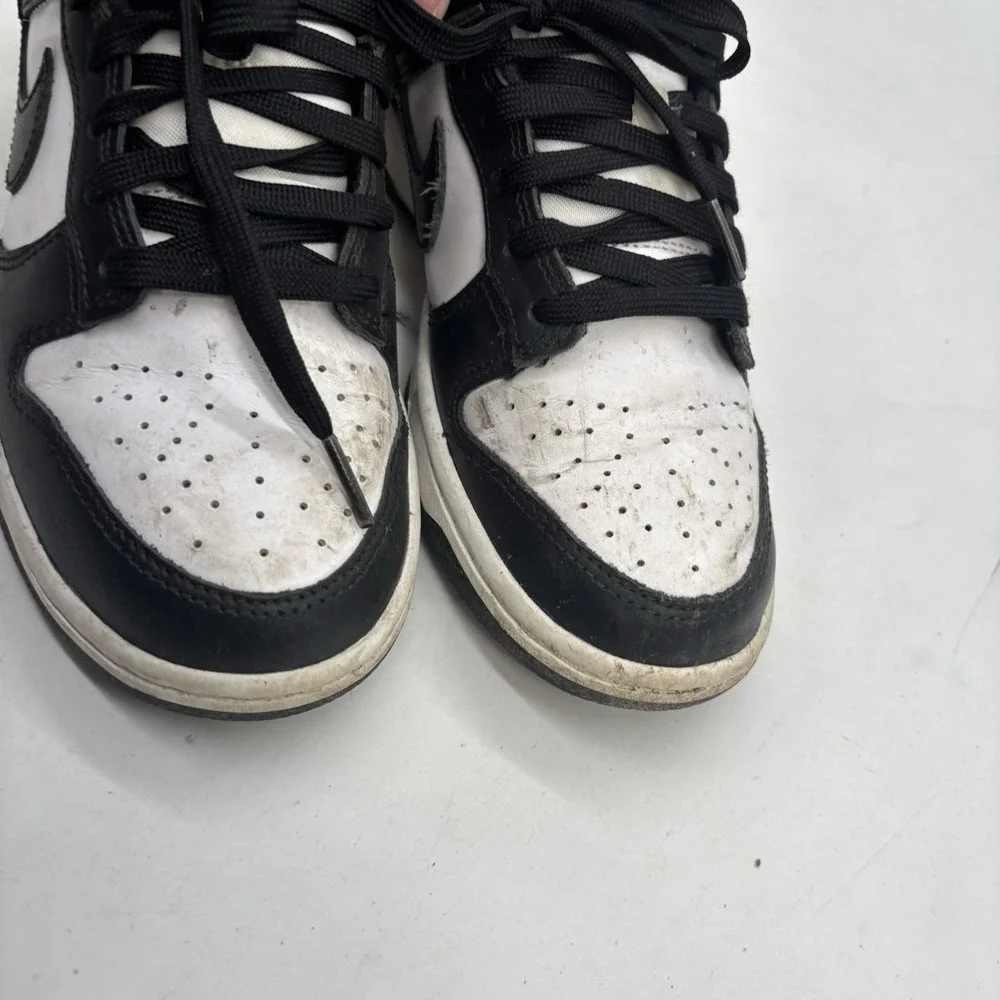 Nike Dunk Low Panda Shoes Womens 7.5 Black White Athletic Sneaker DD1503-101